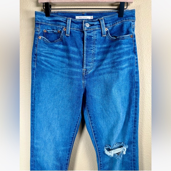 Levi’s Women’s Wedgie Straight Fit Jeans Medium Blue Wash Fallstar - Picture 9 of 14